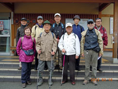 ��R�����p�[�N�Z���^�[���ʂɂ�