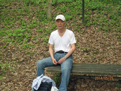 一本杉公園にてー寺崎さん