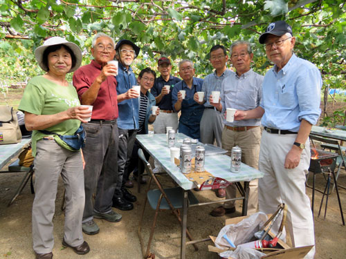 ぶどう祭りのはじまりだぁ！乾杯！！！