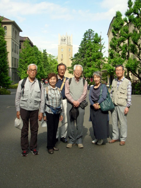 大学構内で－３