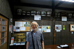 酒蔵見学中の柴田さん